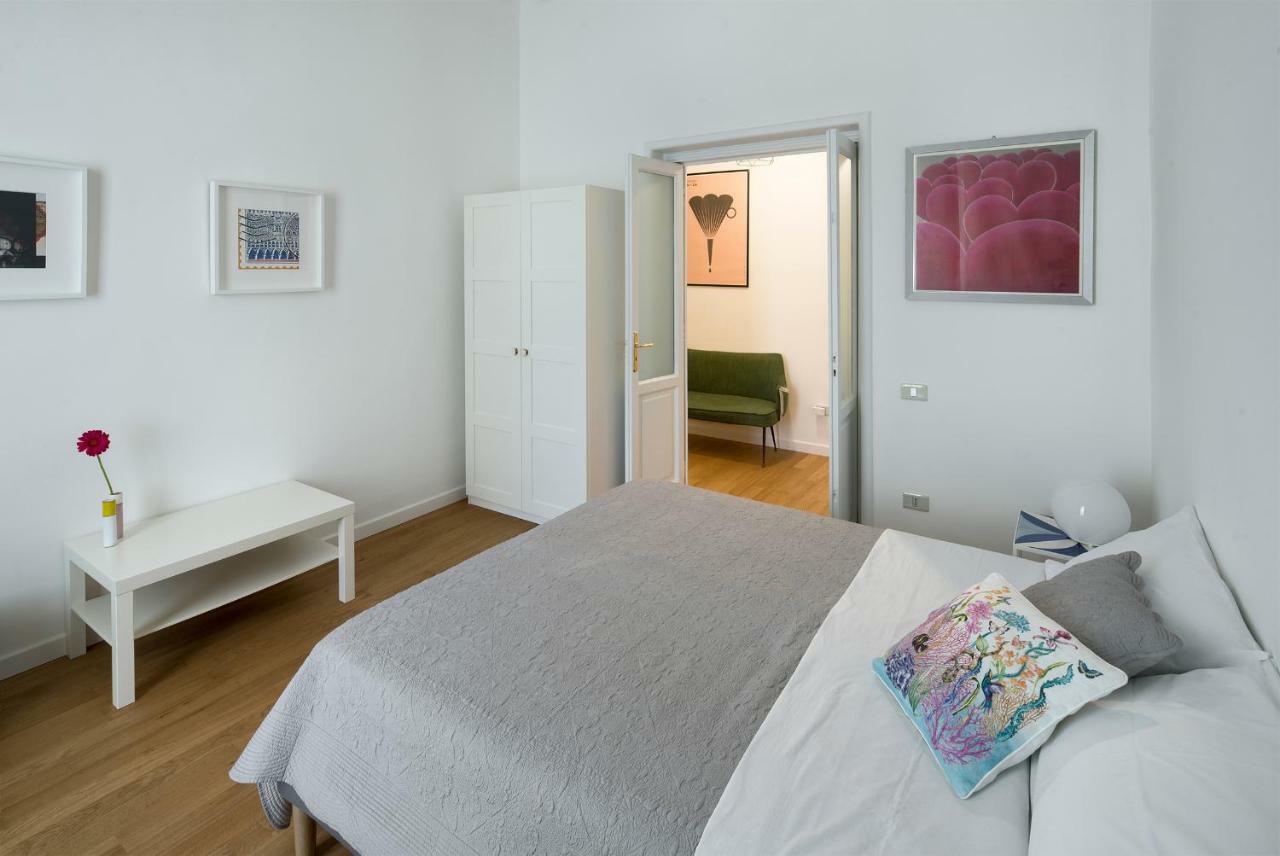 Ferienwohnung A Casa Di Adri Salerno Exterior foto